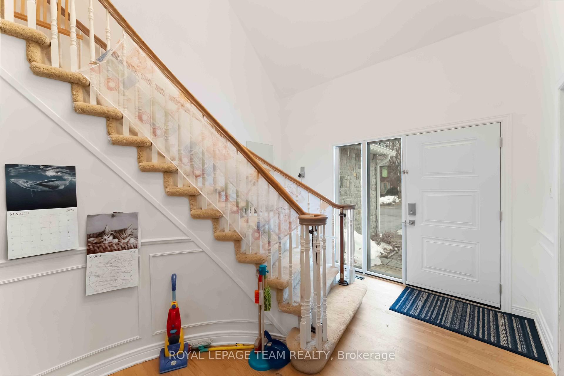 Photo 8 of 18 Fifeshire Crescent, Ottawa, Pineglen/Country Place — HOMEH