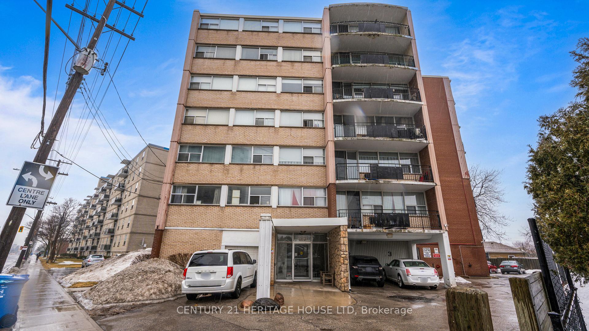 Photo 3 of Unit 501, 293 Mohawk Road E, Hamilton, Hill Park — HOMEH