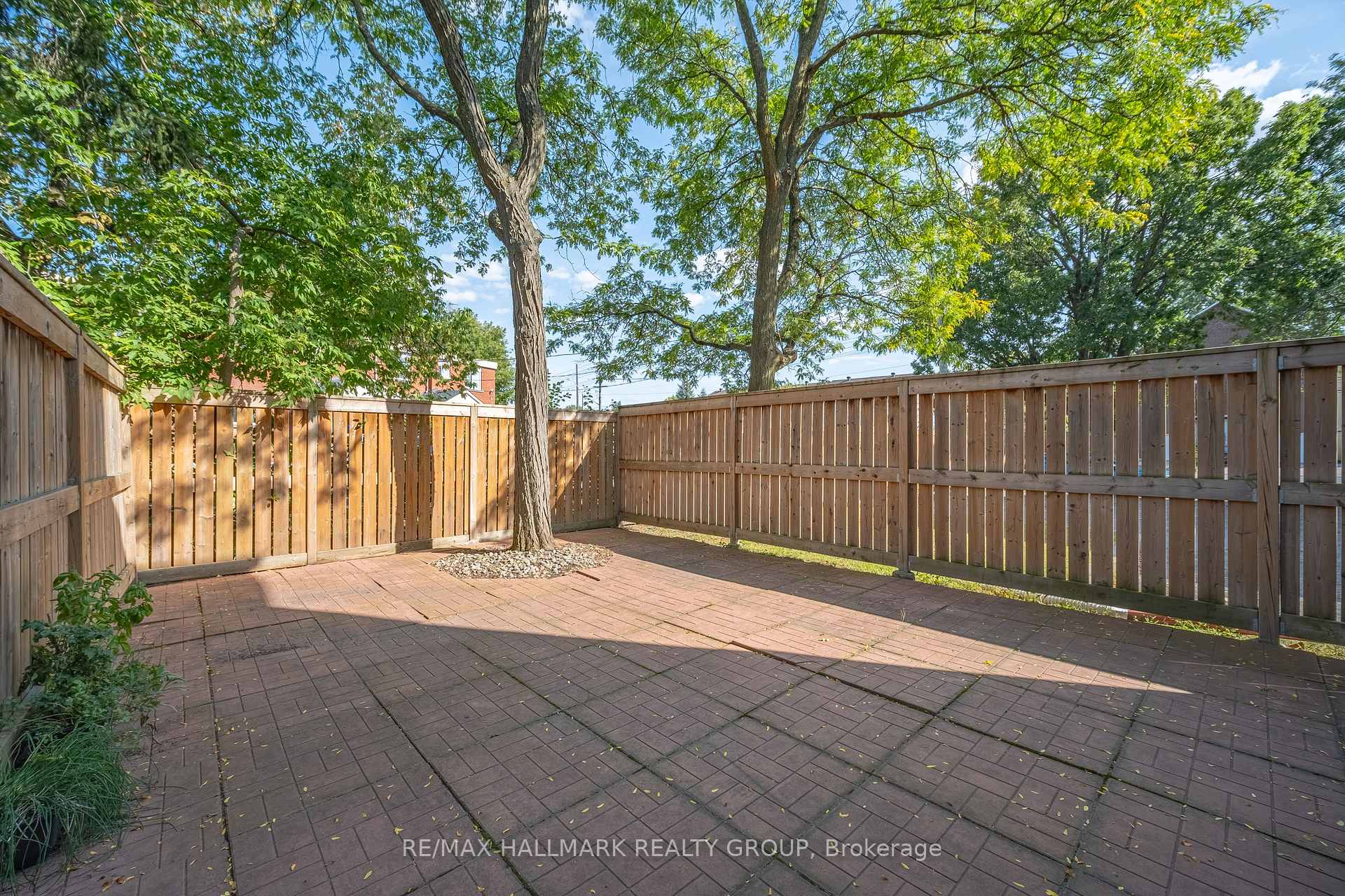 Photo 28 of Unit B, 20 Hart Avenue, Ottawa, Overbrook/Castle Heights — HOMEH