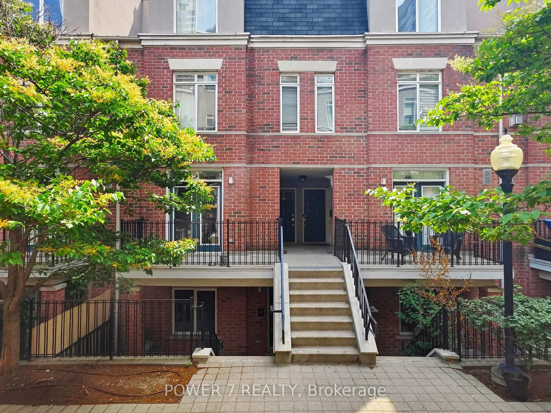 Front of Unit 147, 415 Jarvis Street