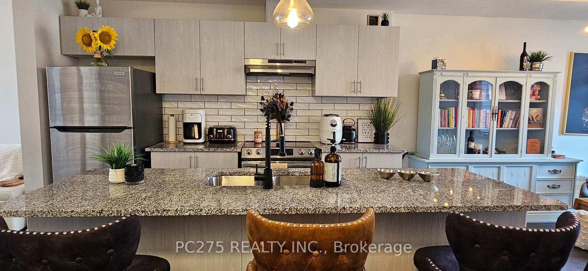 Front of Unit 34, 2 Willow Street