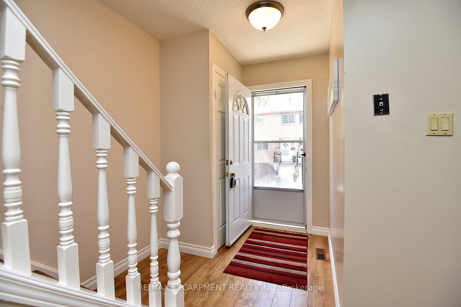Photo 3 of Unit 62, 250 Magnolia Drive, Hamilton, Fessenden — HOMEH