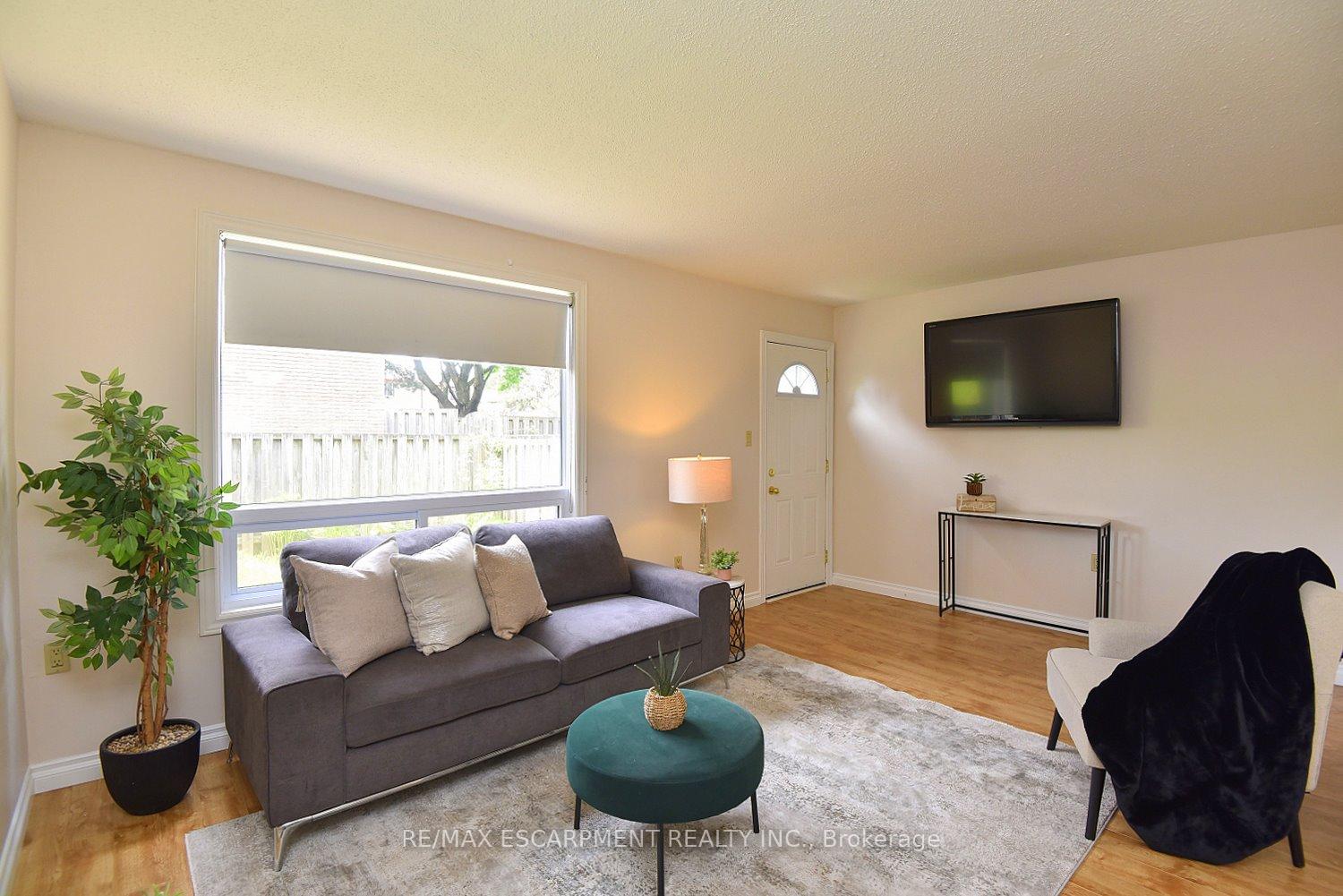 Photo 9 of Unit 62, 250 Magnolia Drive, Hamilton, Fessenden — HOMEH