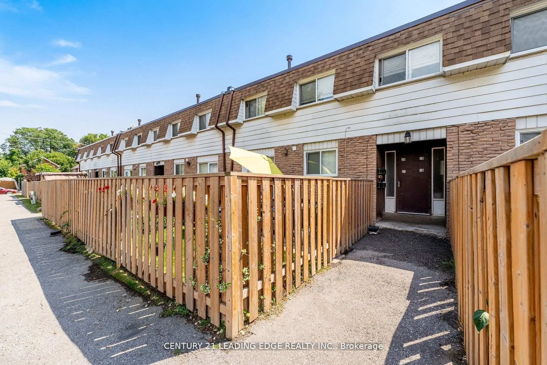 Front of Unit 19, 730 Cedar Street