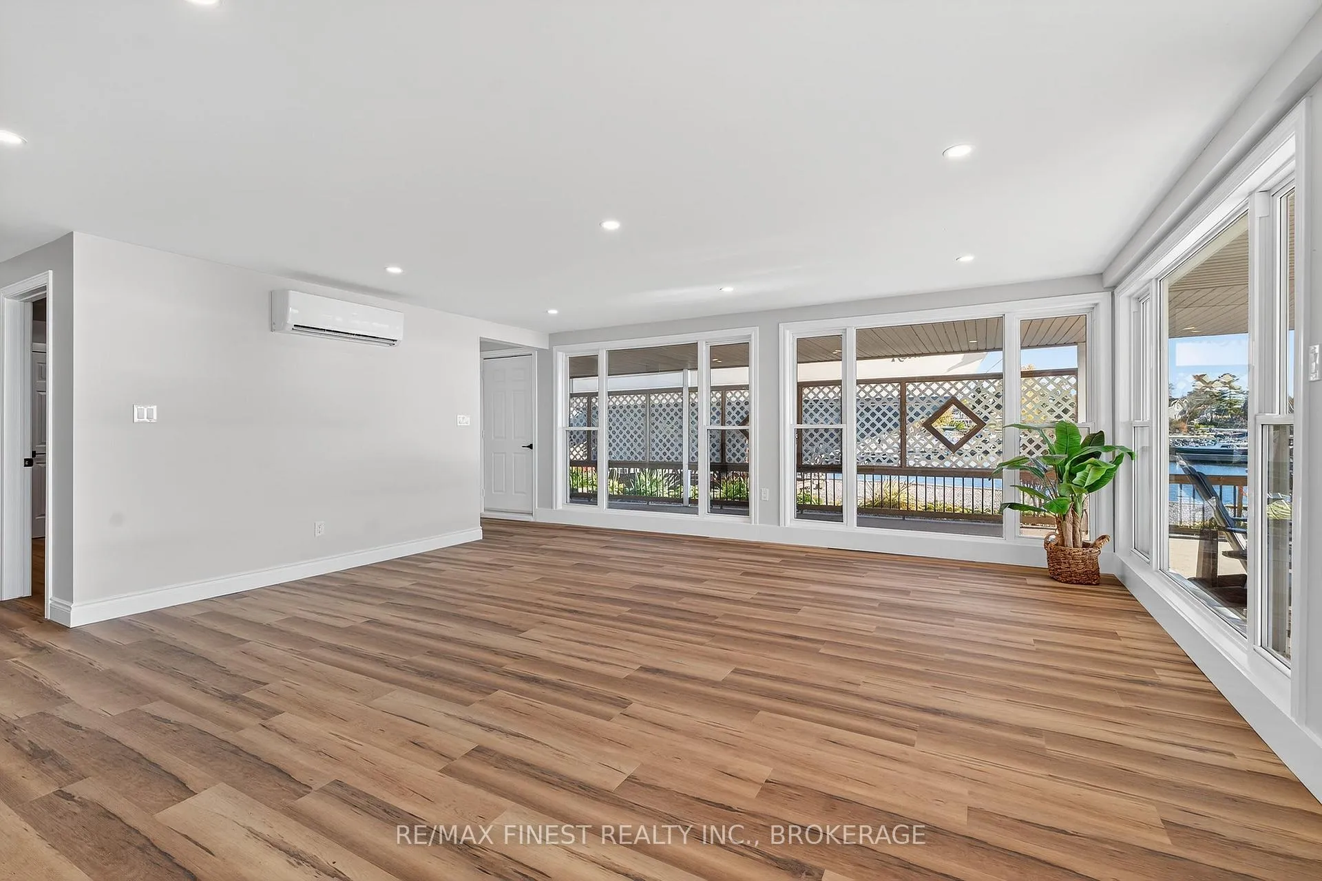 Photo 11 of Unit 103, 110 Bayshore Drive, Loyalist, Bath — HOMEH