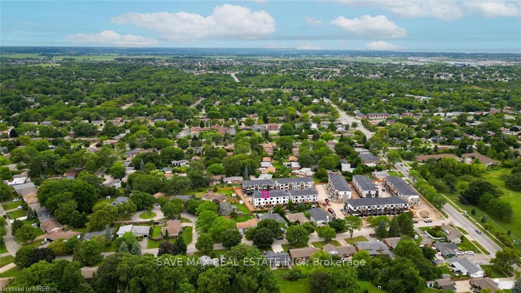 Photo 4 of Unit 46, 150 Glendale Avenue, St. Catharines, Glendale/Glenridge — HOMEH