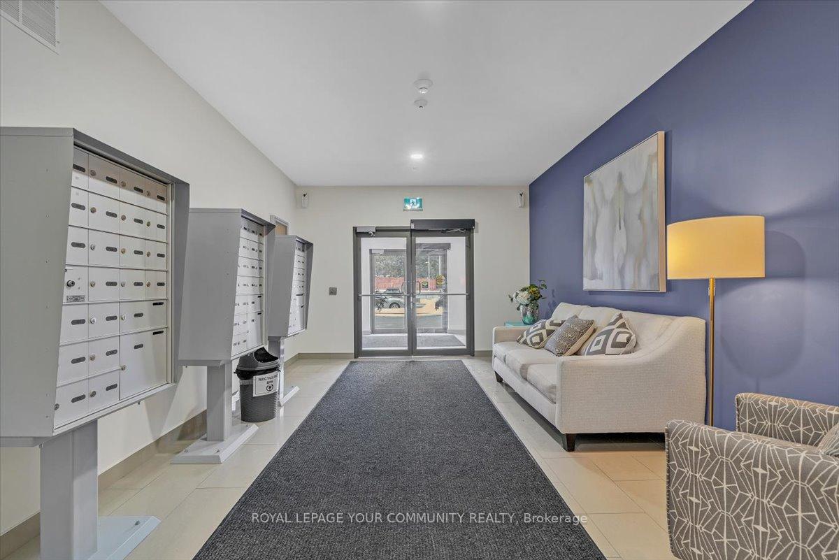 Photo 4 of Unit G1, 64 Queen Street, New Tecumseth, Tottenham — HOMEH