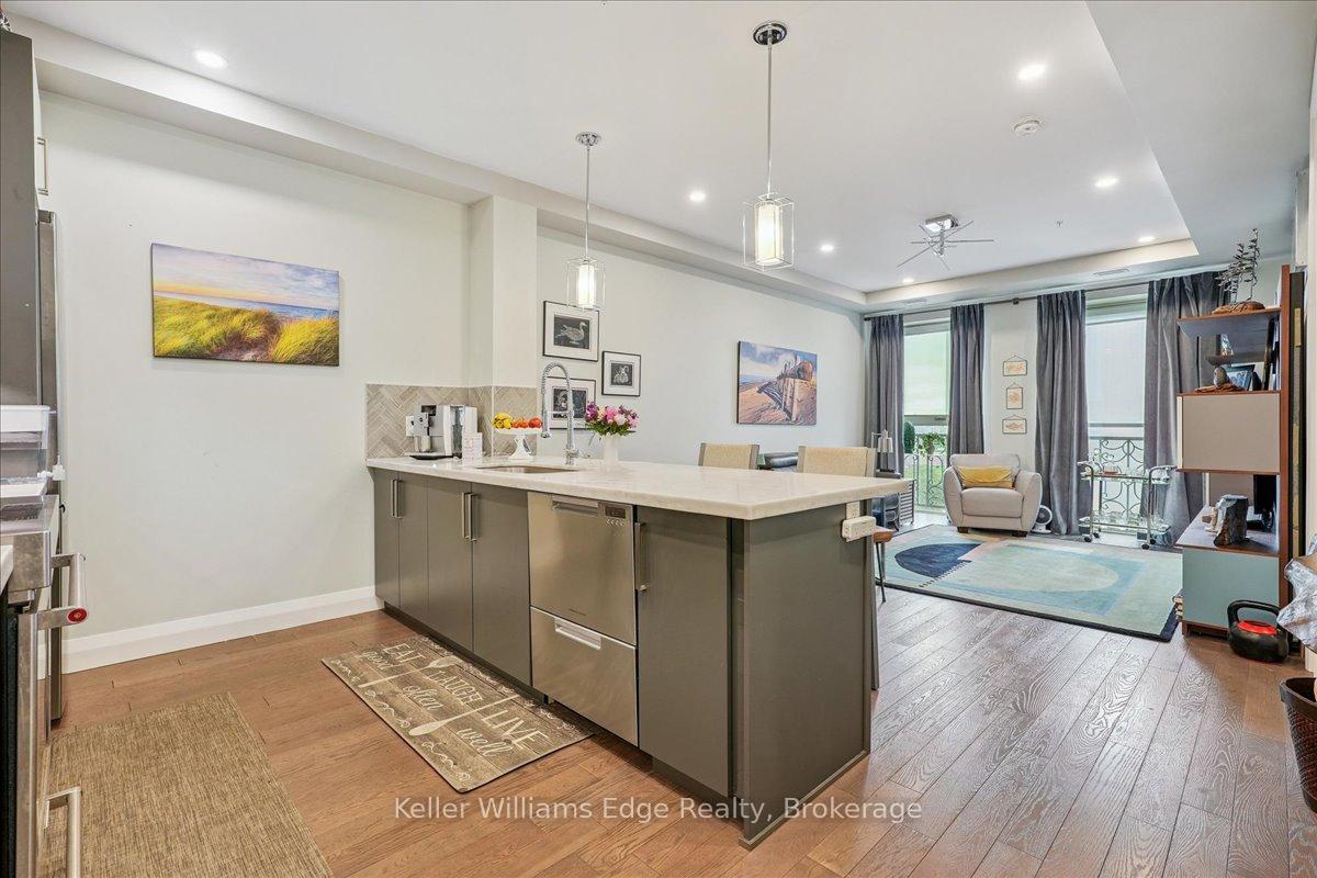Photo 10 of Unit 620, 118 King Street E, Hamilton, Beasley — HOMEH