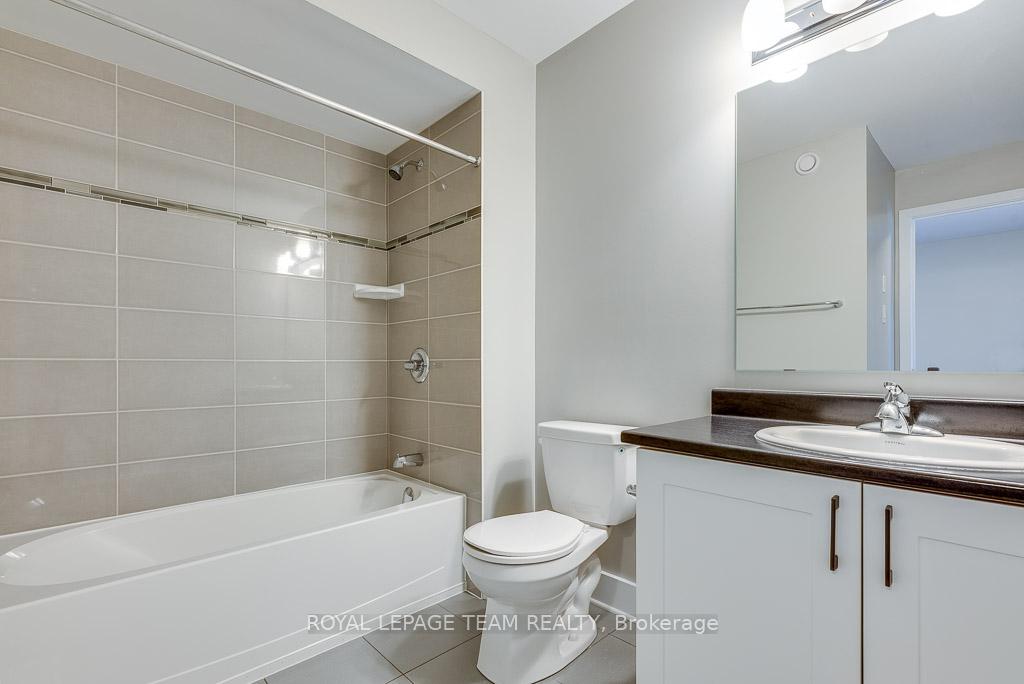 Photo 24 of 324 Fergus Crescent, Ottawa, Barrhaven - Cedargrove/Fraserdale — HOMEH