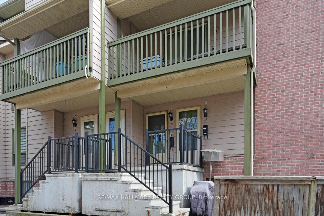 Front of Unit 10, 268 Presland Road