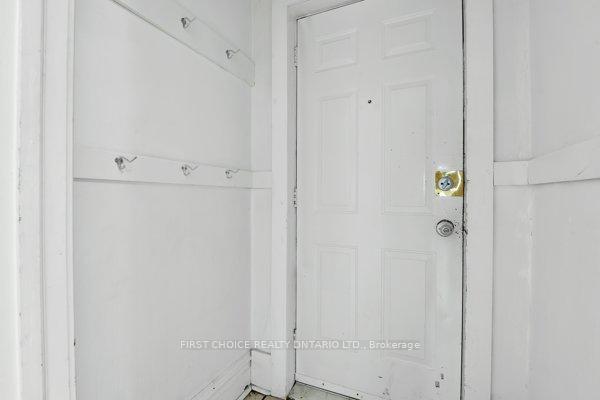 Photo 3 of 293 Powell Avenue, Ottawa, West Centre Town — HOMEH