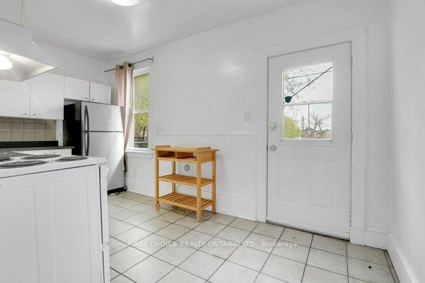 Photo 15 of 293 Powell Avenue, Ottawa, West Centre Town — HOMEH