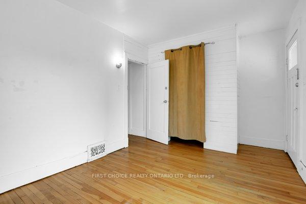 Photo 19 of 293 Powell Avenue, Ottawa, West Centre Town — HOMEH