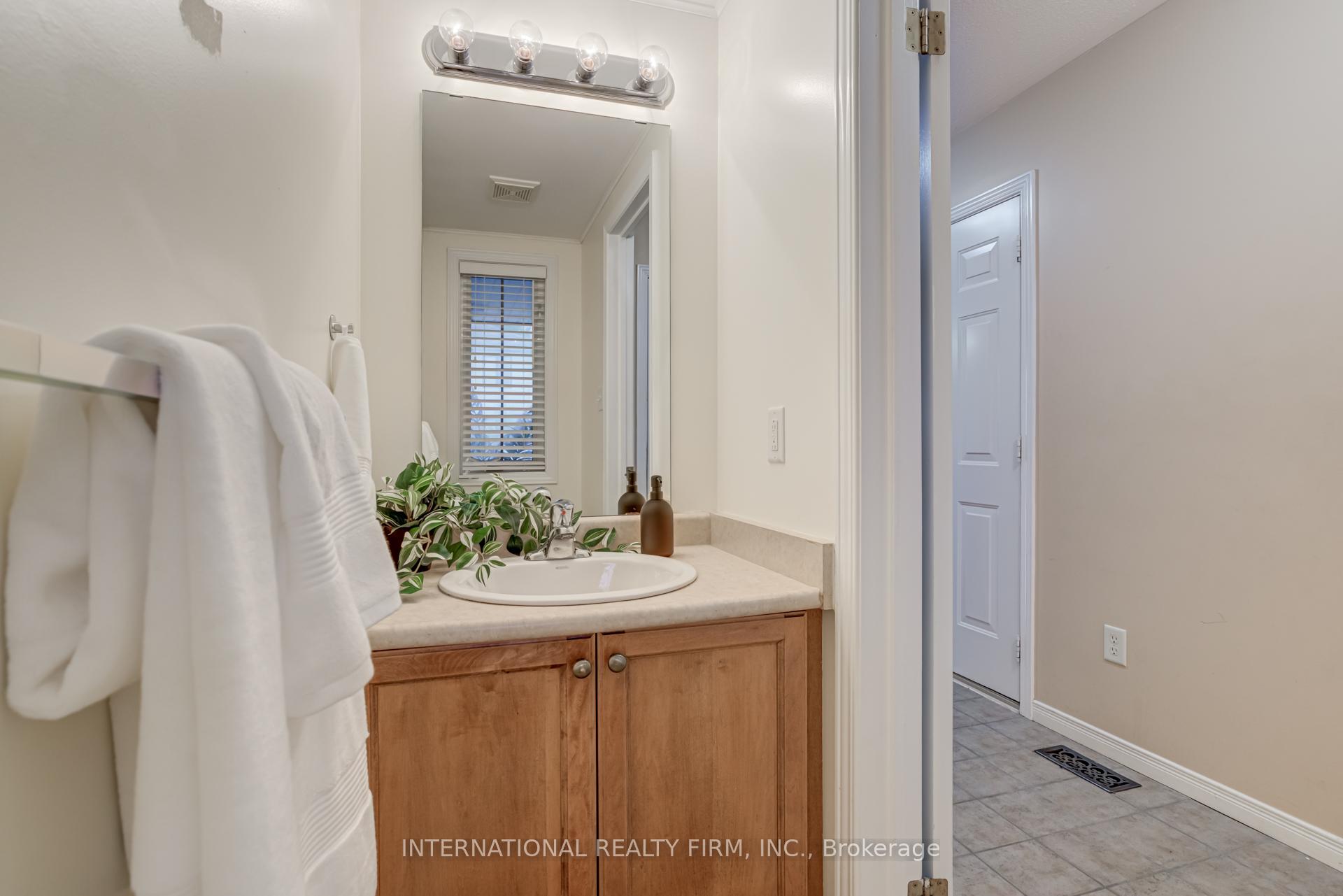 Photo 18 of Unit 47, 7 Southside Place, Hamilton, Mountview — HOMEH