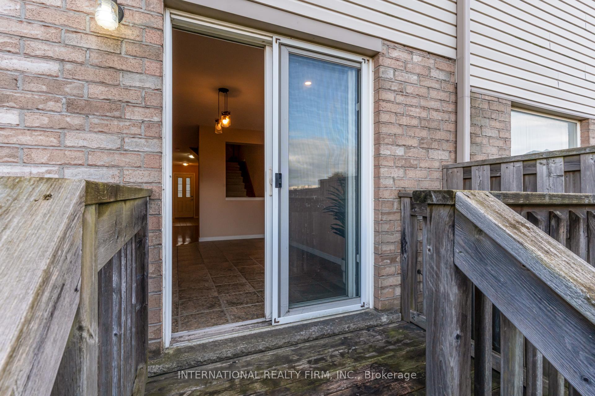 Photo 43 of Unit 47, 7 Southside Place, Hamilton, Mountview — HOMEH