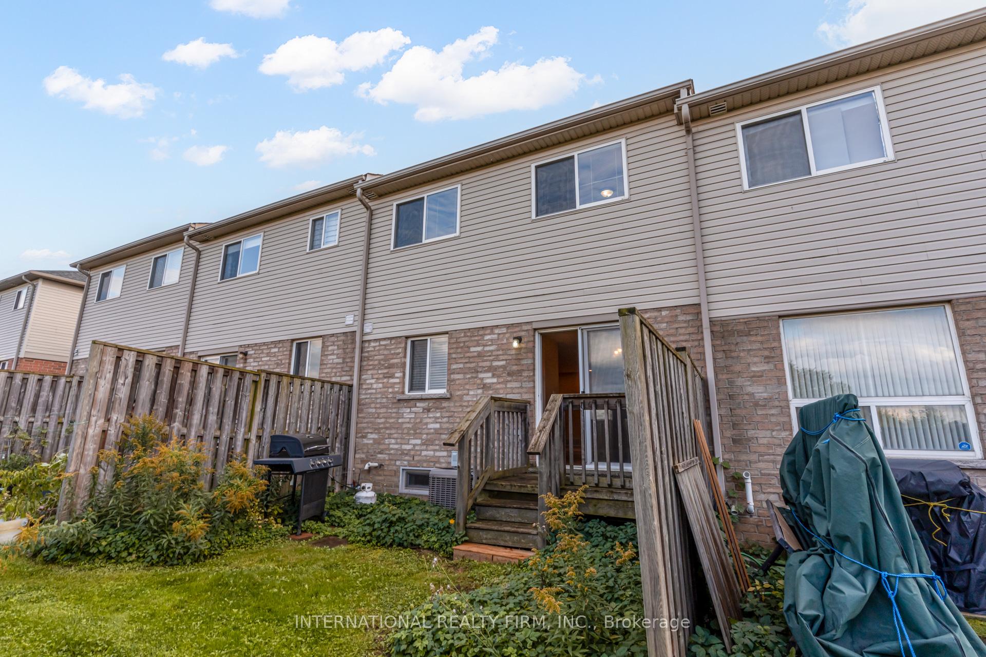 Photo 48 of Unit 47, 7 Southside Place, Hamilton, Mountview — HOMEH