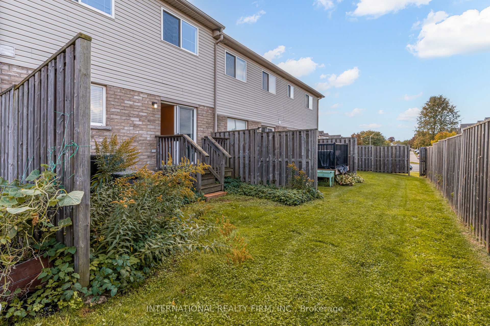 Photo 49 of Unit 47, 7 Southside Place, Hamilton, Mountview — HOMEH