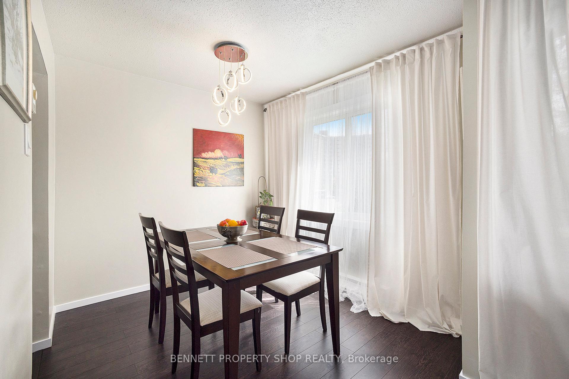 Photo 10 of Unit 206, 2041 Arrowsmith Drive, Ottawa, Beacon Hill South — HOMEH