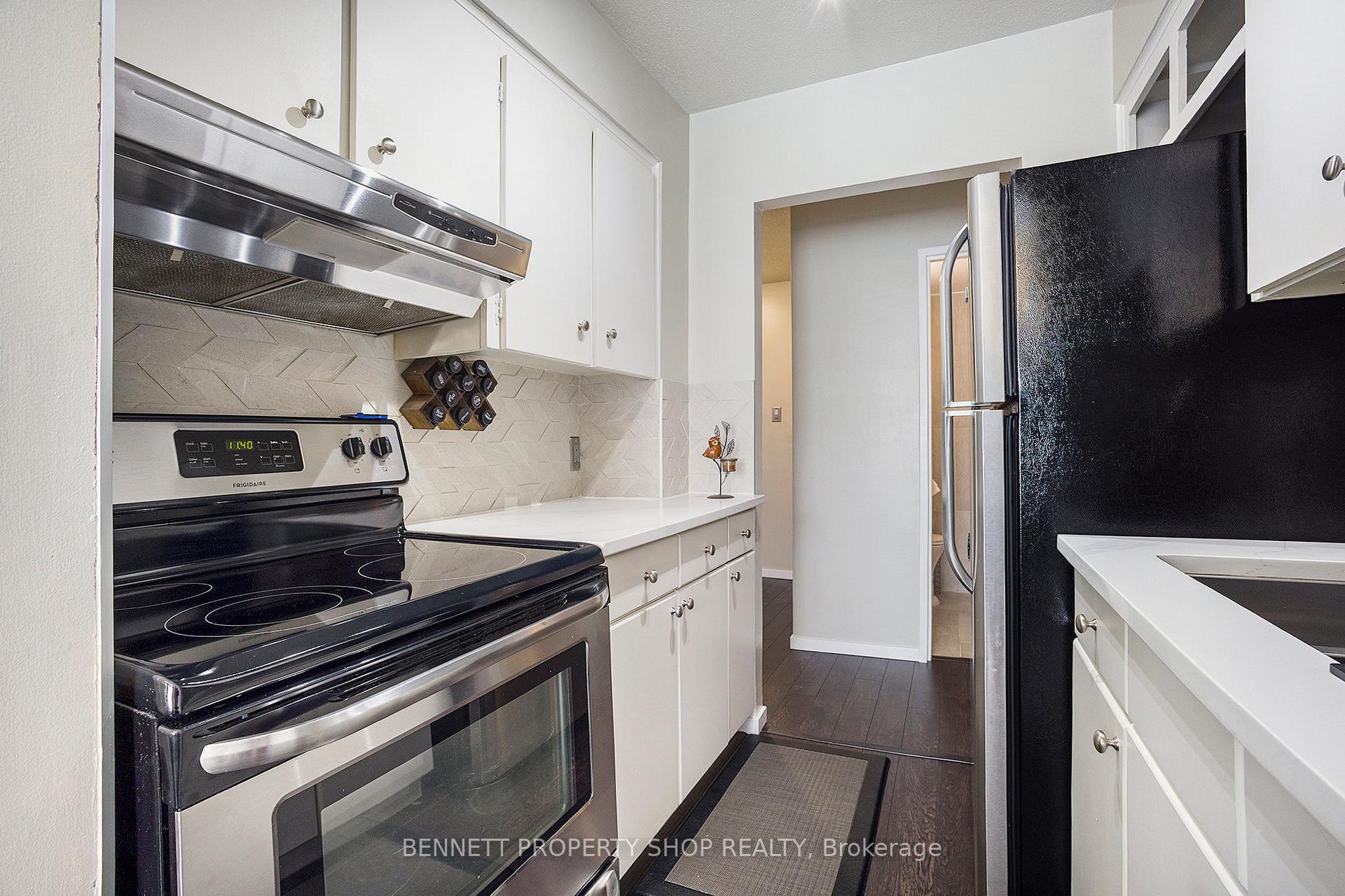 Photo 12 of Unit 206, 2041 Arrowsmith Drive, Ottawa, Beacon Hill South — HOMEH
