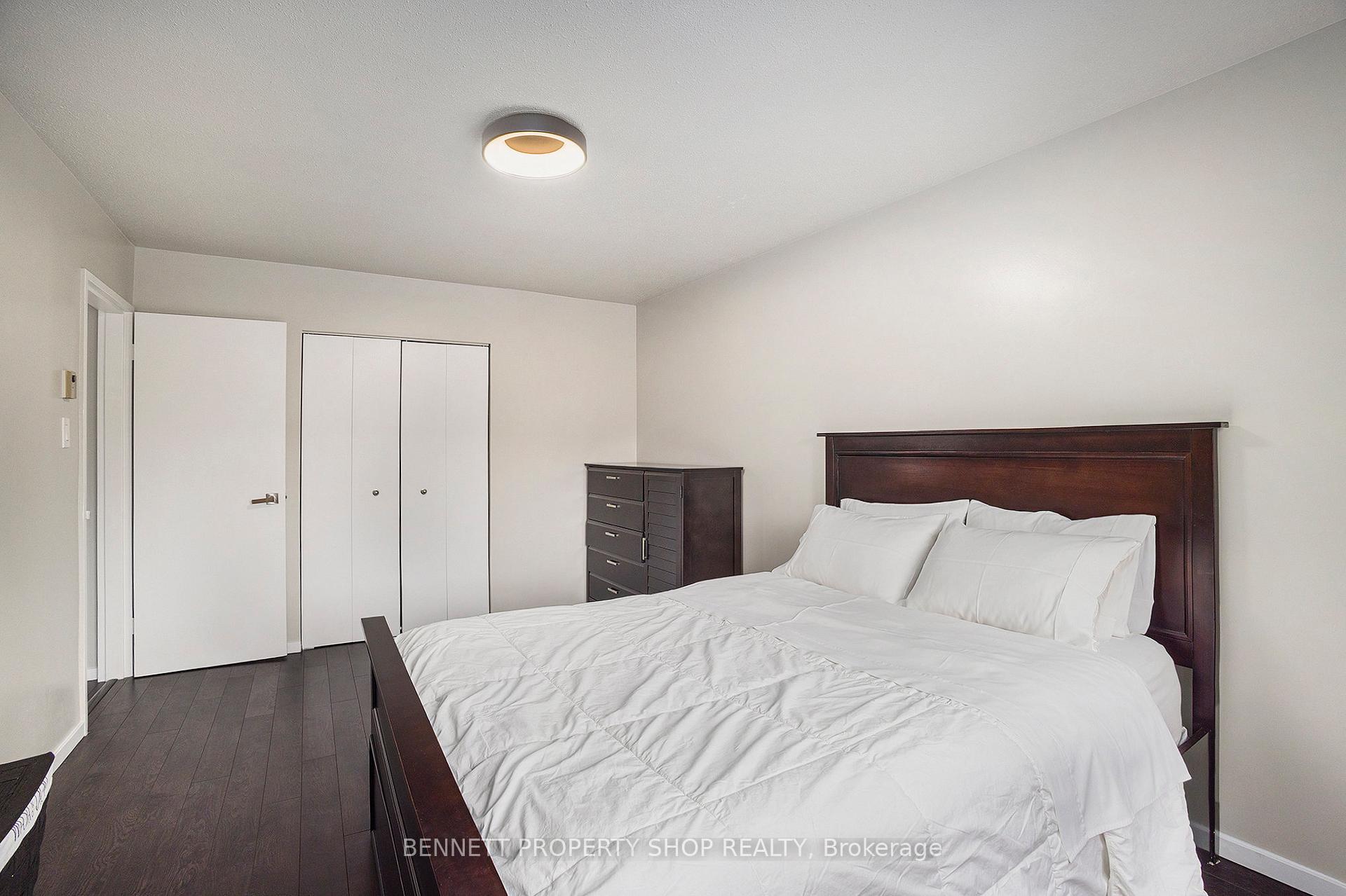 Photo 16 of Unit 206, 2041 Arrowsmith Drive, Ottawa, Beacon Hill South — HOMEH