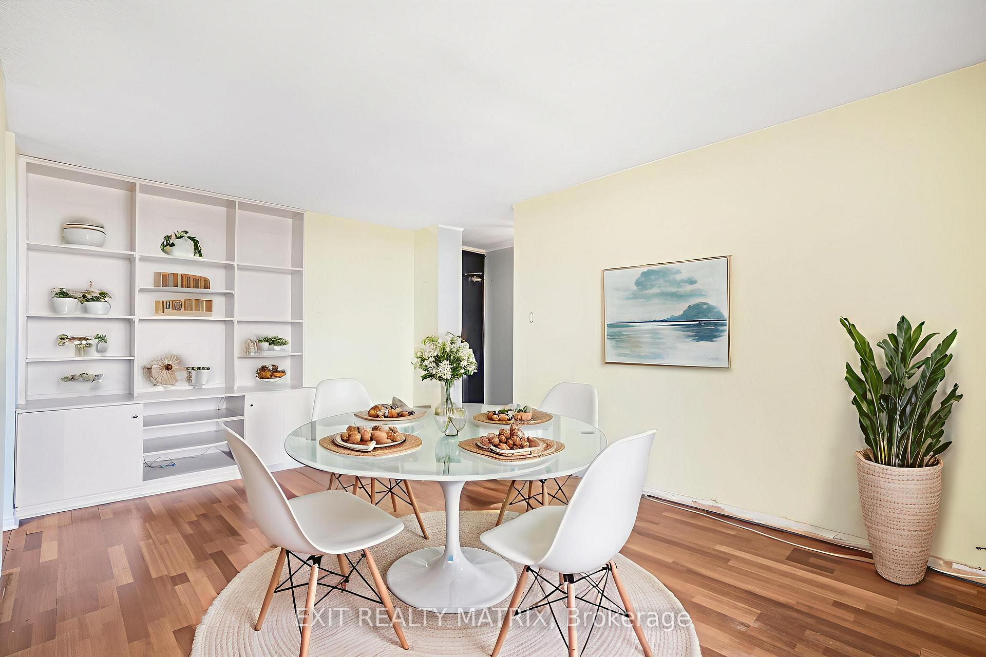 Photo 6 of Unit 1005, 2000 Jasmine Crescent, Ottawa, Beacon Hill South — HOMEH