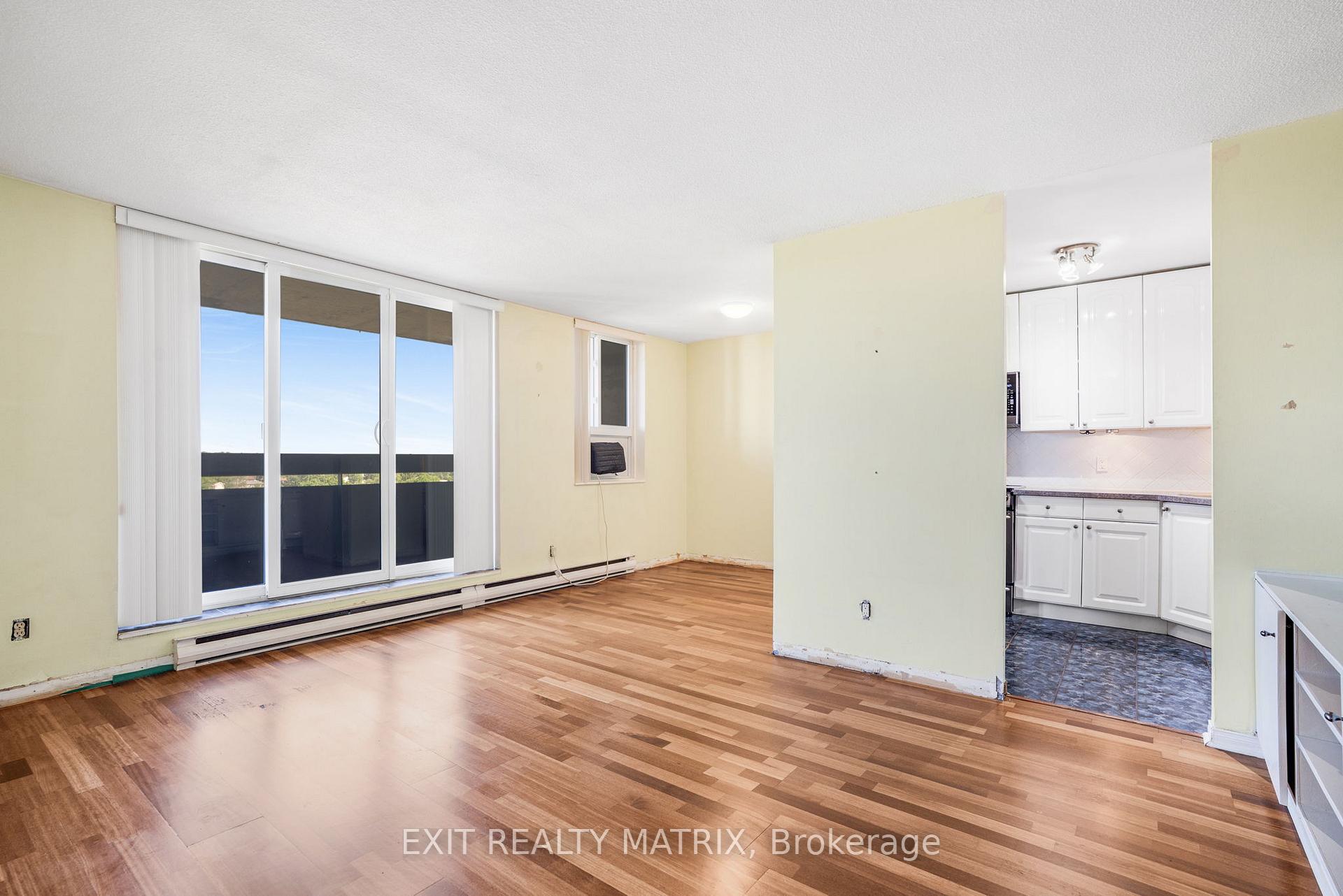 Photo 9 of Unit 1005, 2000 Jasmine Crescent, Ottawa, Beacon Hill South — HOMEH