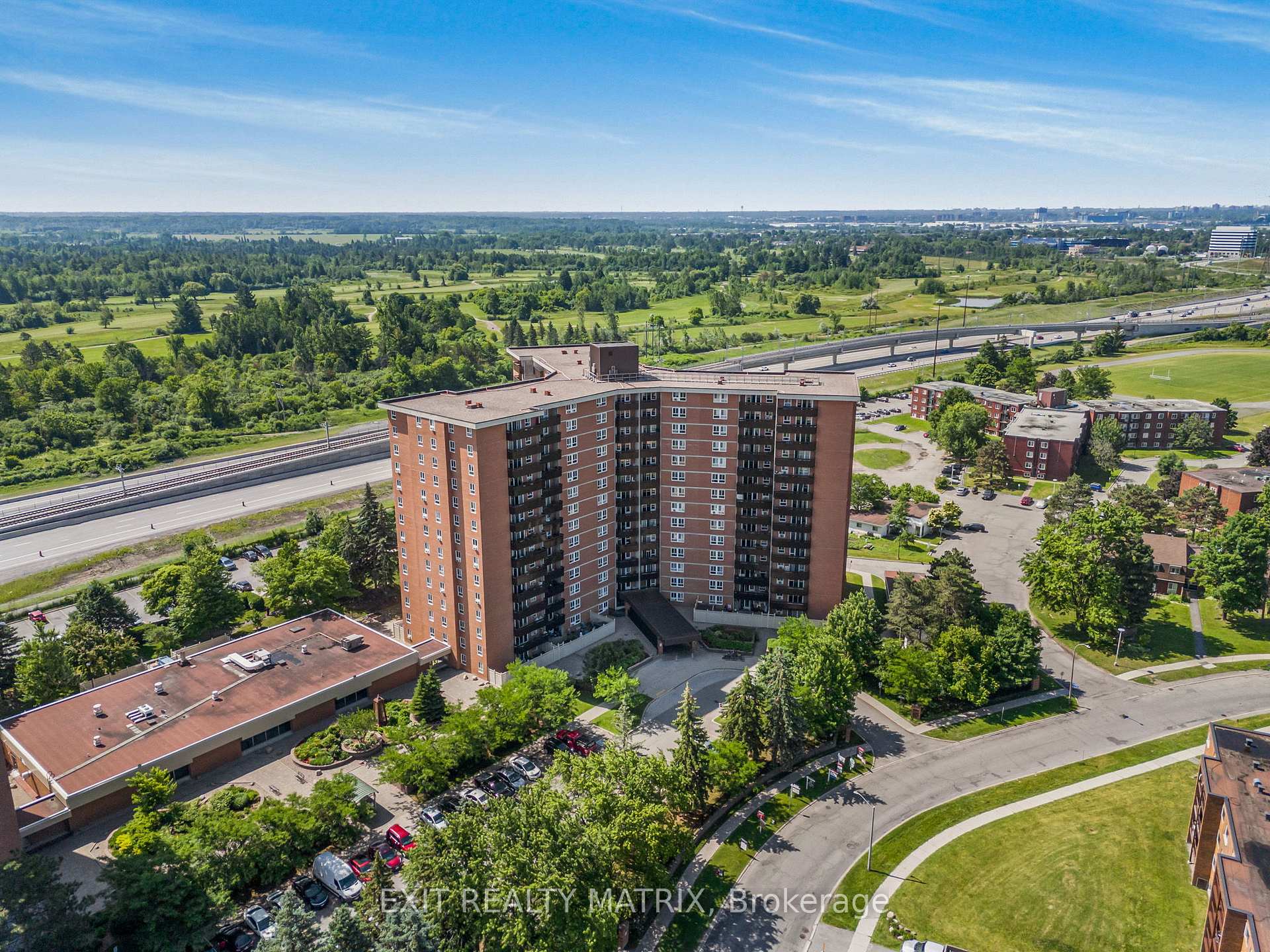 Photo 20 of Unit 1005, 2000 Jasmine Crescent, Ottawa, Beacon Hill South — HOMEH