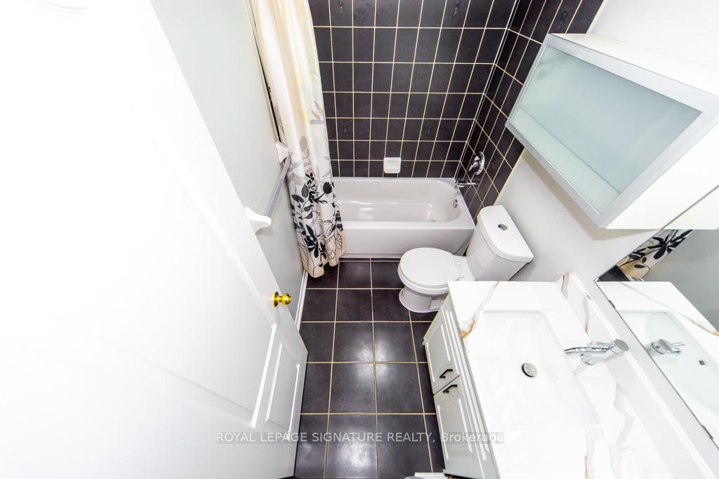 Photo 31 of Unit 22, 5050 Intrepid Drive, Mississauga, Churchill Meadows — HOMEH