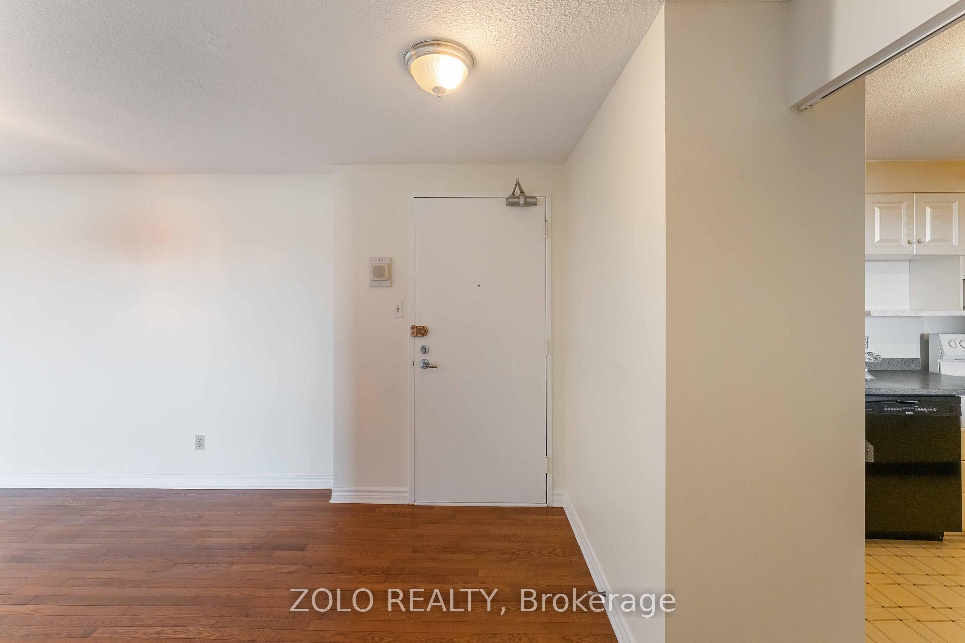 Photo 4 of Unit 201, 415 Greenview Avenue, Ottawa, Britannia — HOMEH