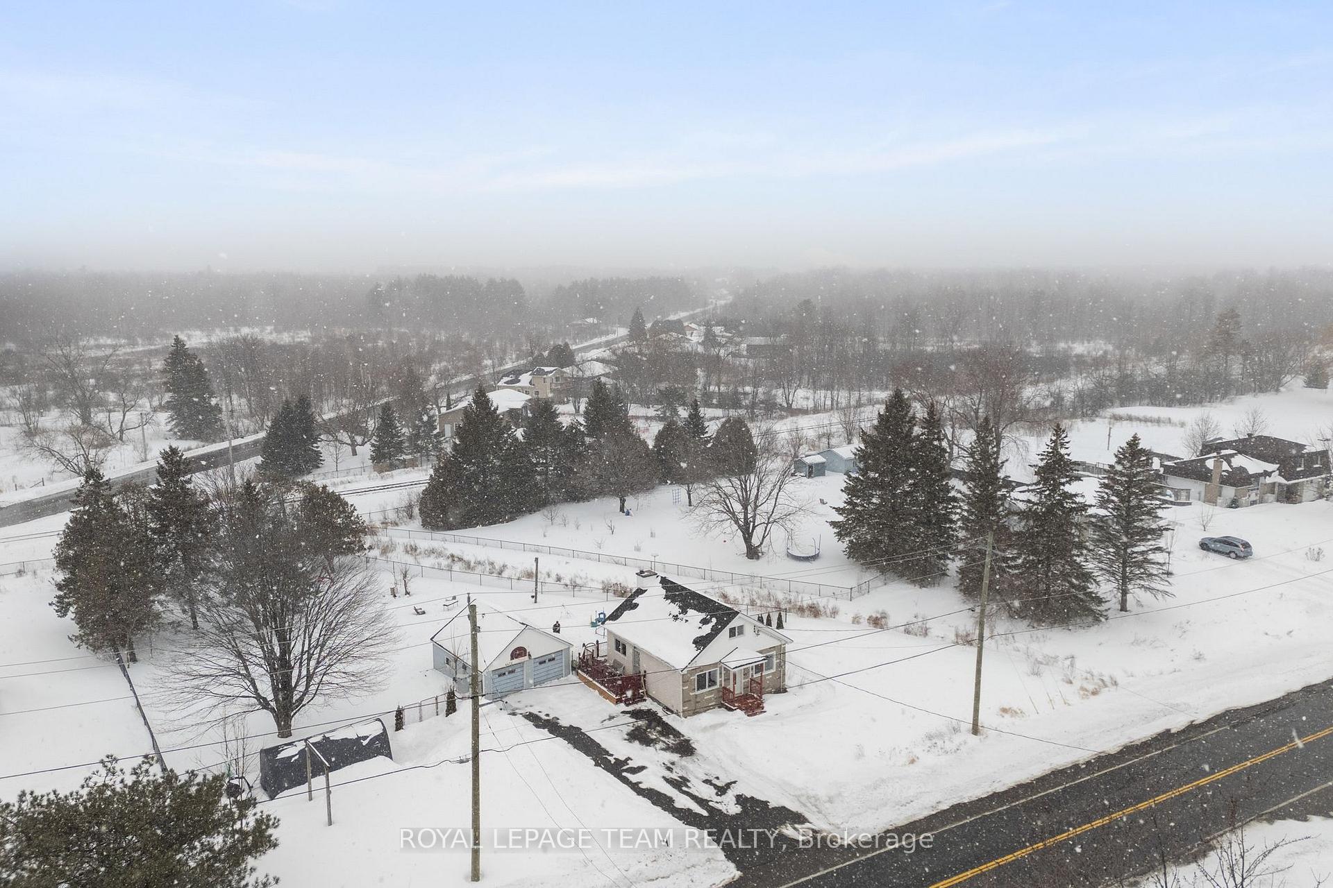 Photo 25 of 6472 Russell Road, Ottawa, Carlsbad Springs — HOMEH