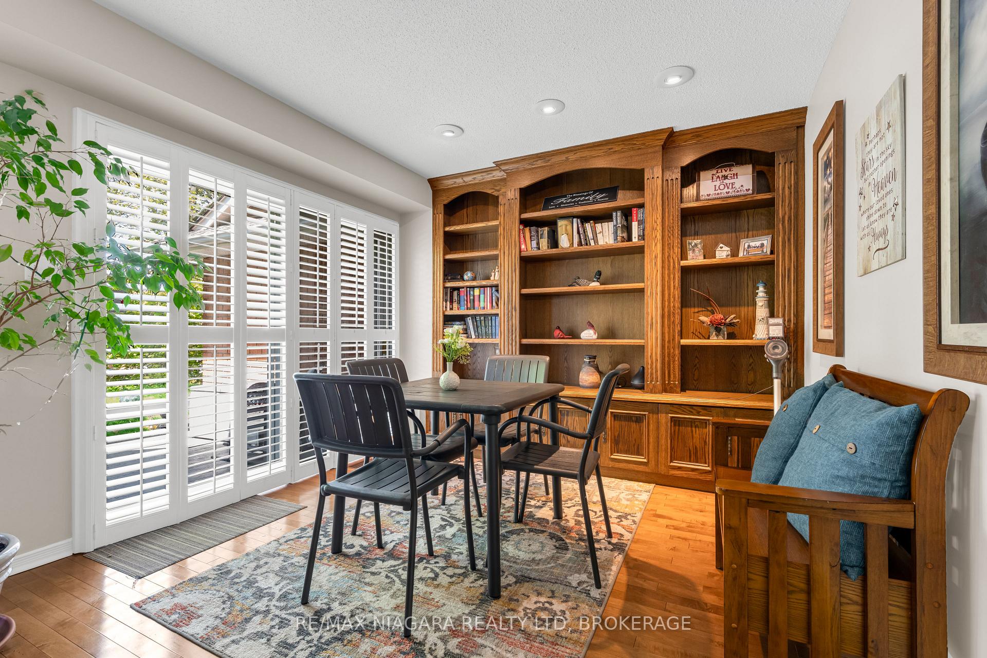Photo 6 of Unit 17, 375 Book Road, Grimsby, Grimsby Beach — HOMEH