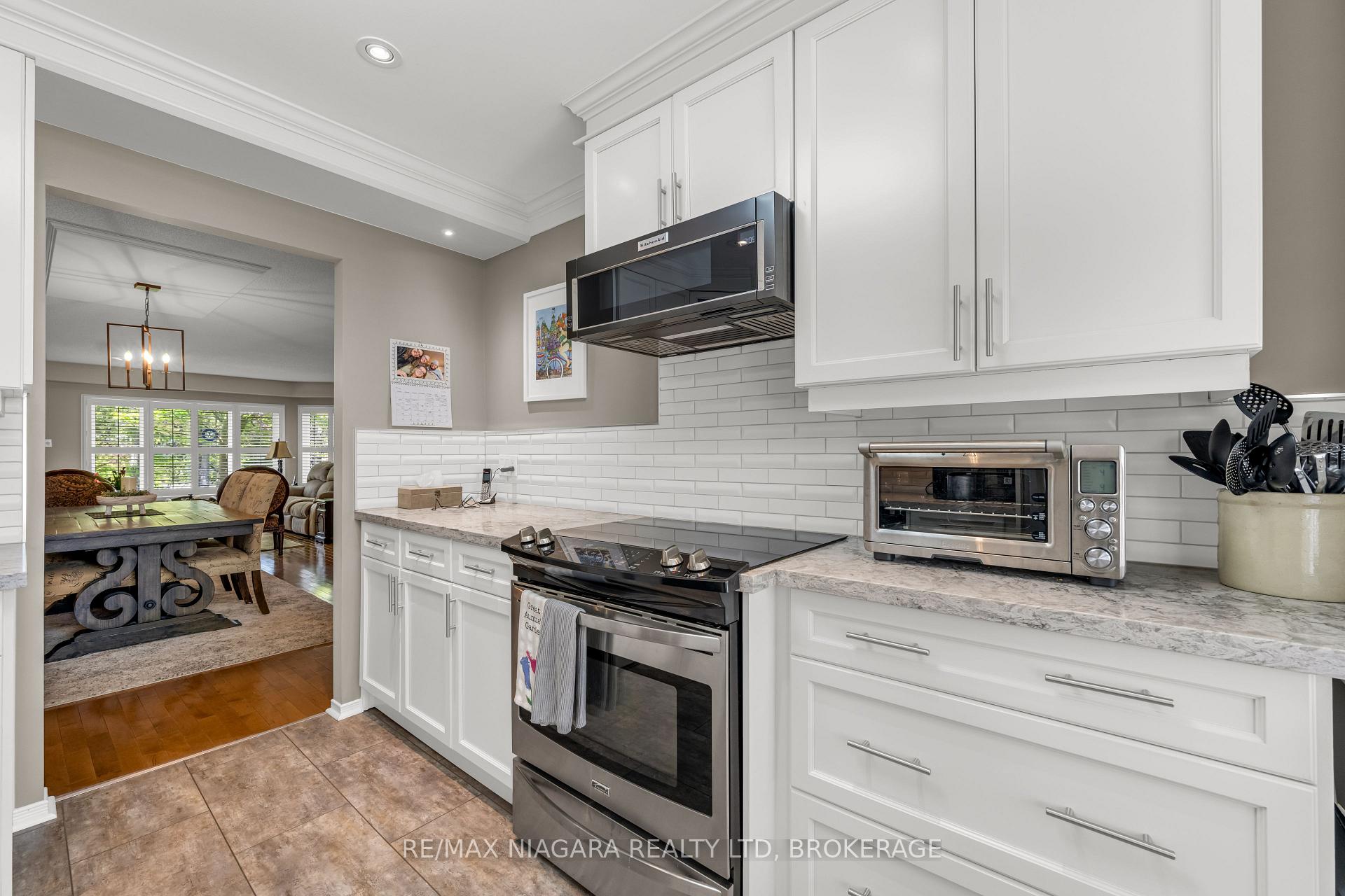 Photo 9 of Unit 17, 375 Book Road, Grimsby, Grimsby Beach — HOMEH