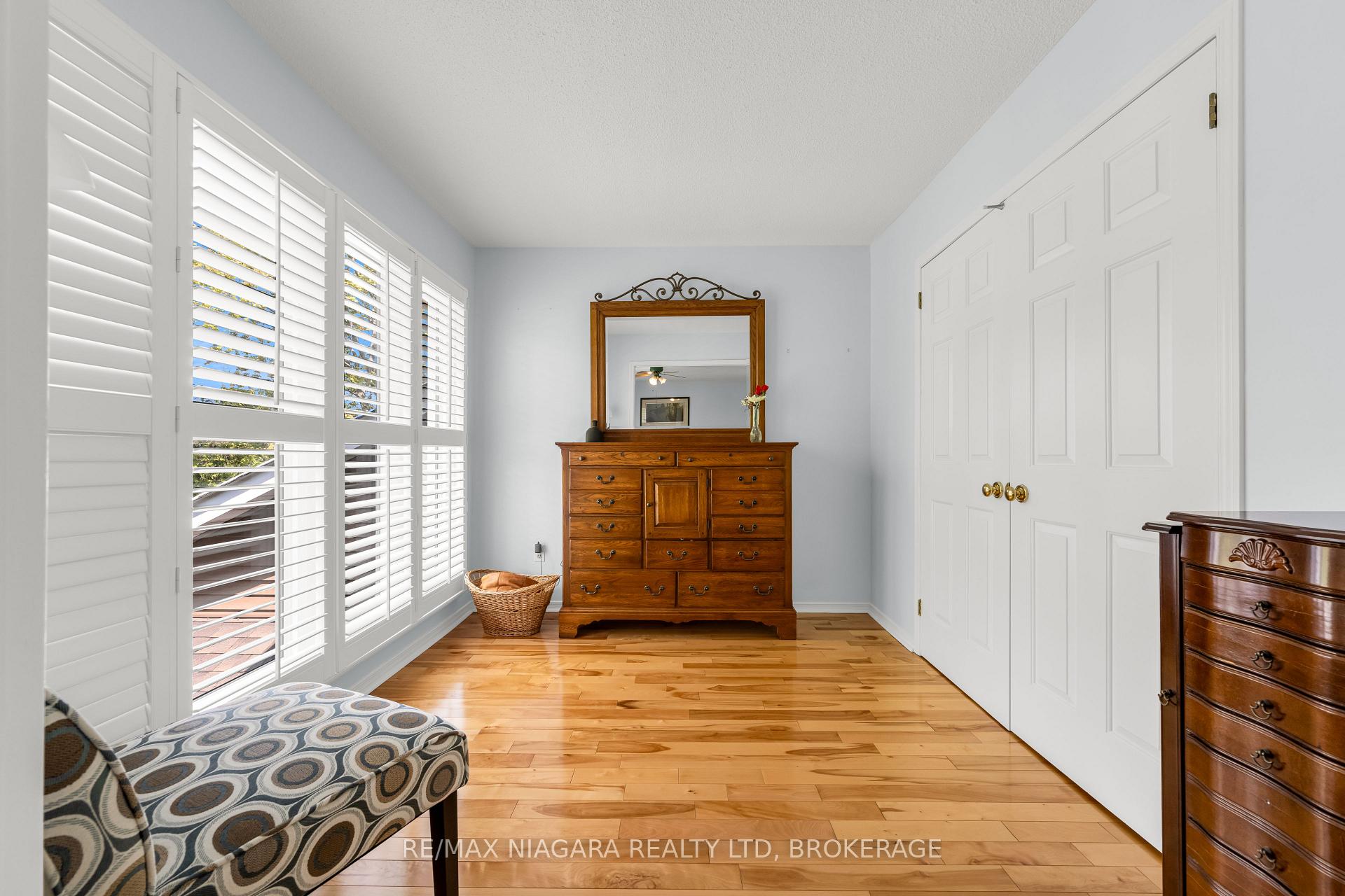 Photo 15 of Unit 17, 375 Book Road, Grimsby, Grimsby Beach — HOMEH
