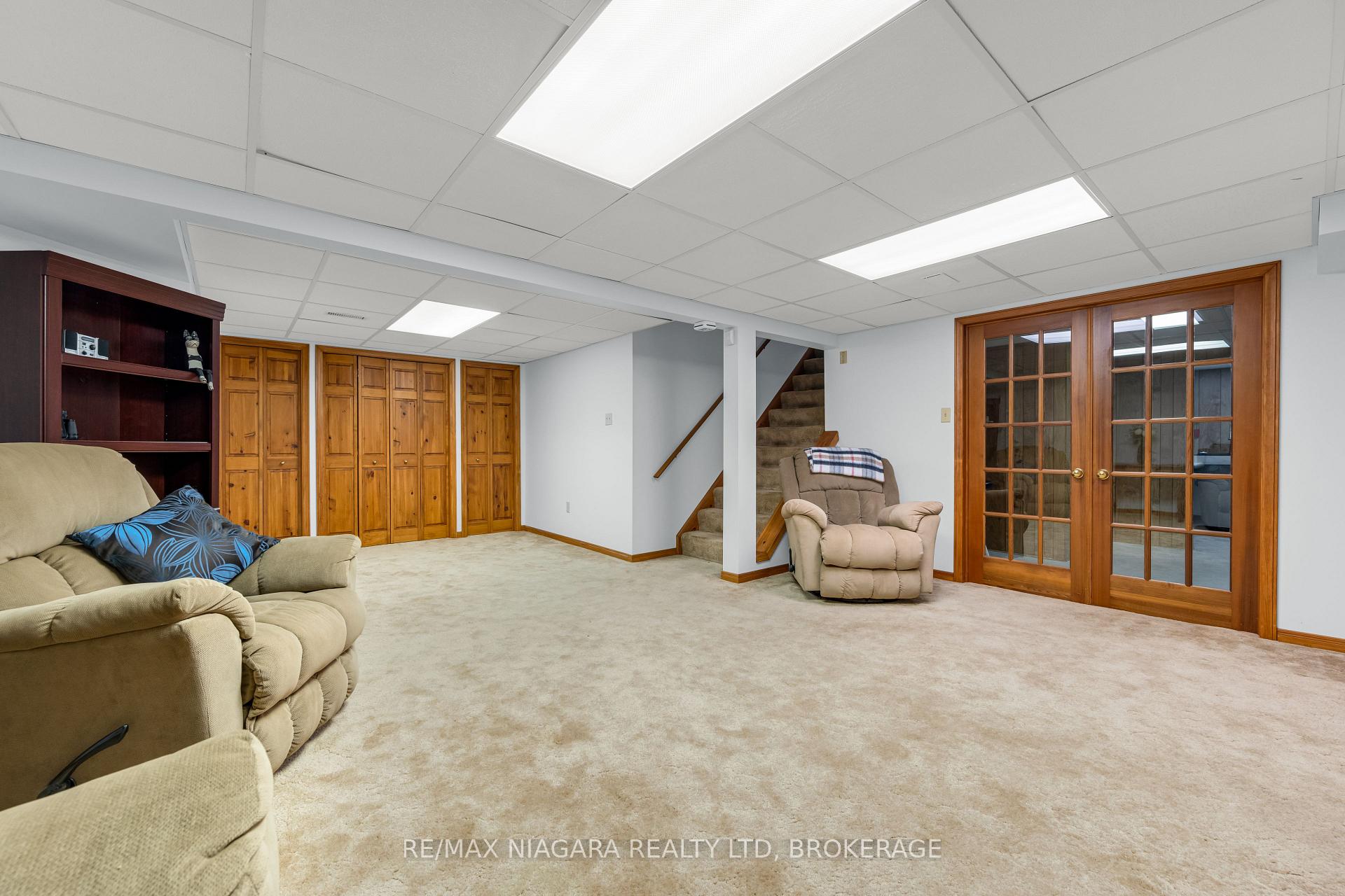 Photo 23 of Unit 17, 375 Book Road, Grimsby, Grimsby Beach — HOMEH