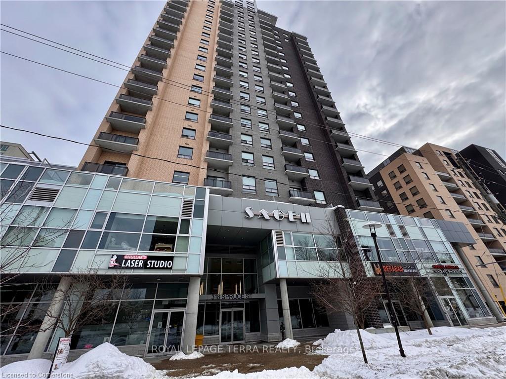 Front of Unit 1809, 318 Spruce Street