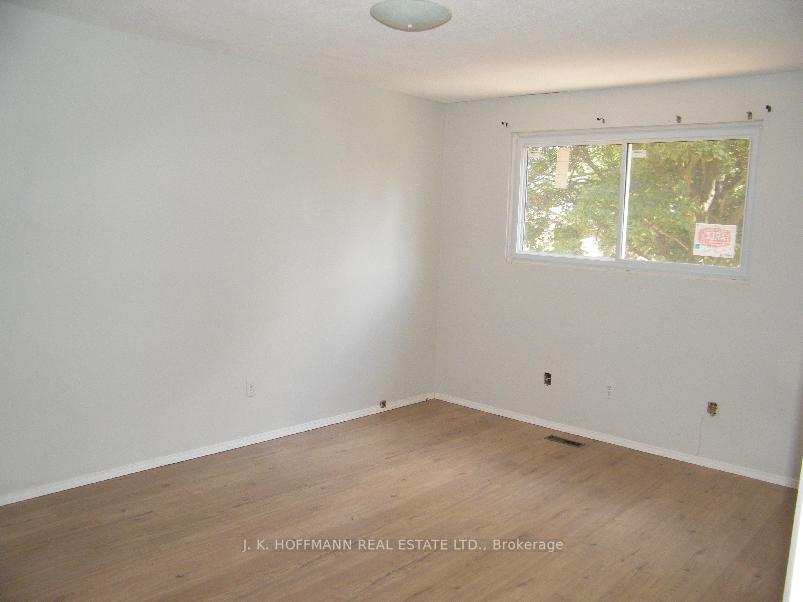 Photo 11 of Unit 36, 1050 Shawnmarr Road, Mississauga, Port Credit — HOMEH