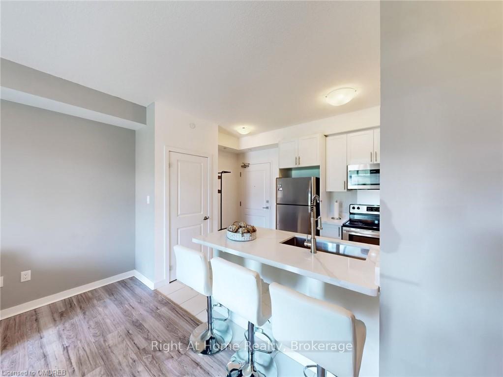 Photo 10 of Unit 111, 101 Shoreview Place, Hamilton, Lakeshore — HOMEH