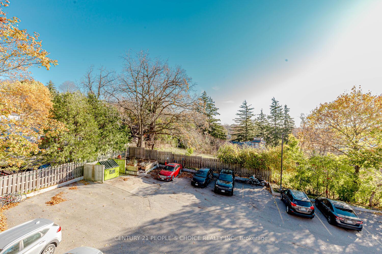 Photo 26 of Unit 303, 30 Bridge Street, Kitchener, Bridgeport — HOMEH