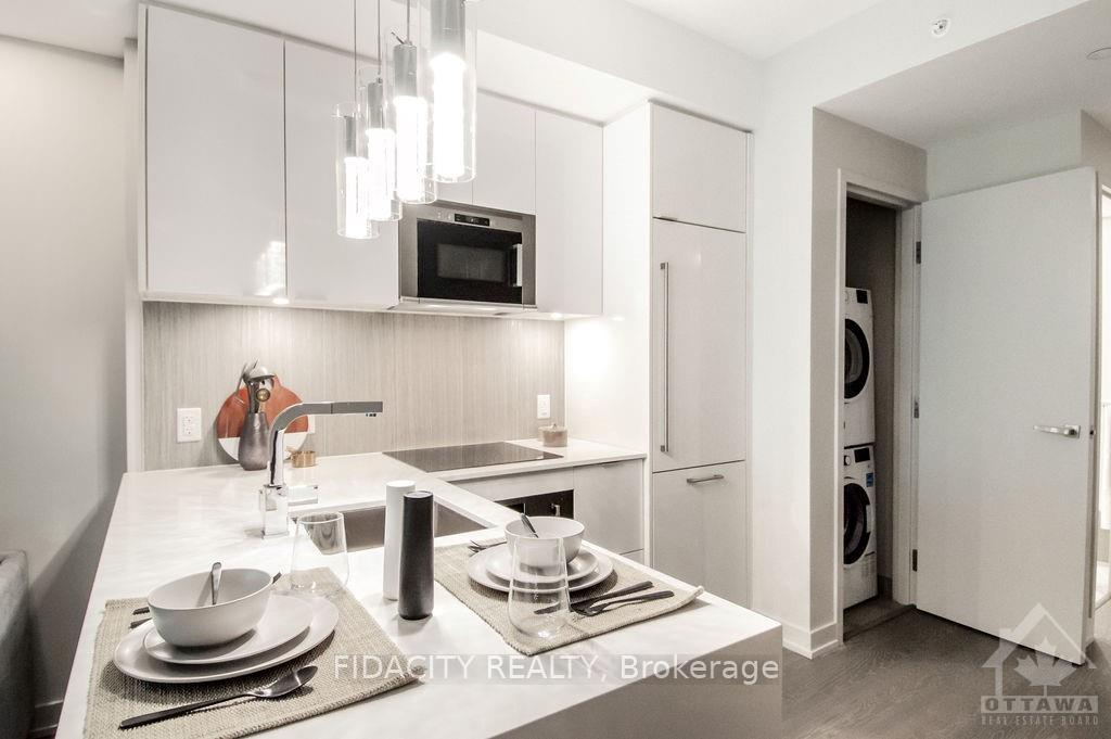 Photo 4 of Unit 1402, 101 Queen Street, Ottawa, Ottawa Centre — HOMEH