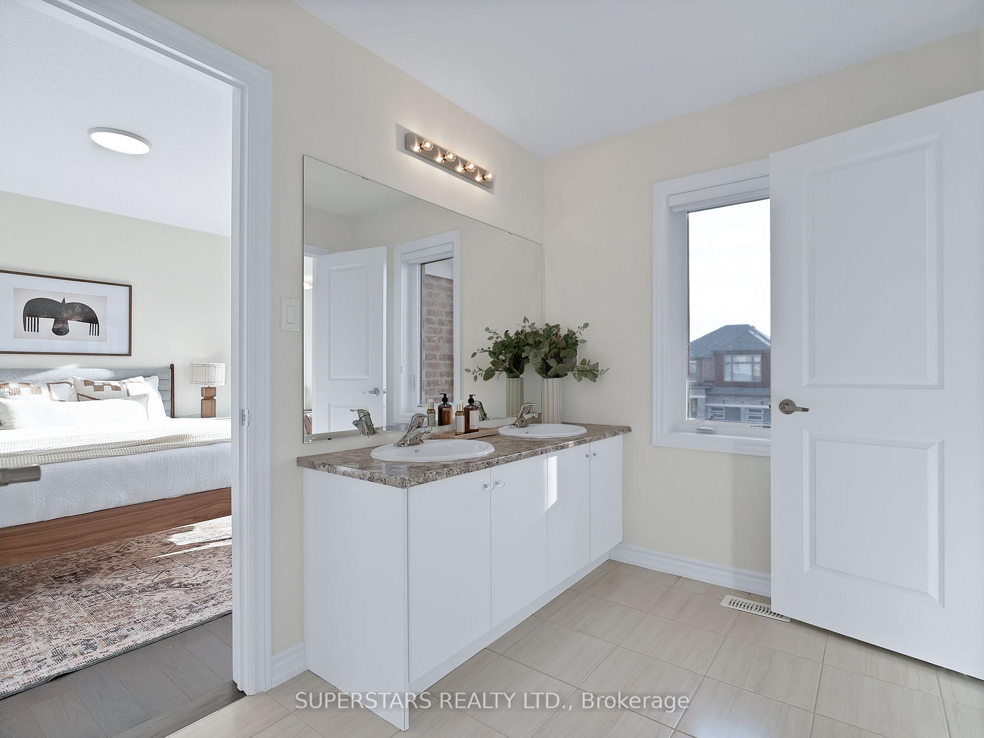 Photo 24 of 142 Terry Fox Drive, Barrie, Rural Barrie Southeast — HOMEH
