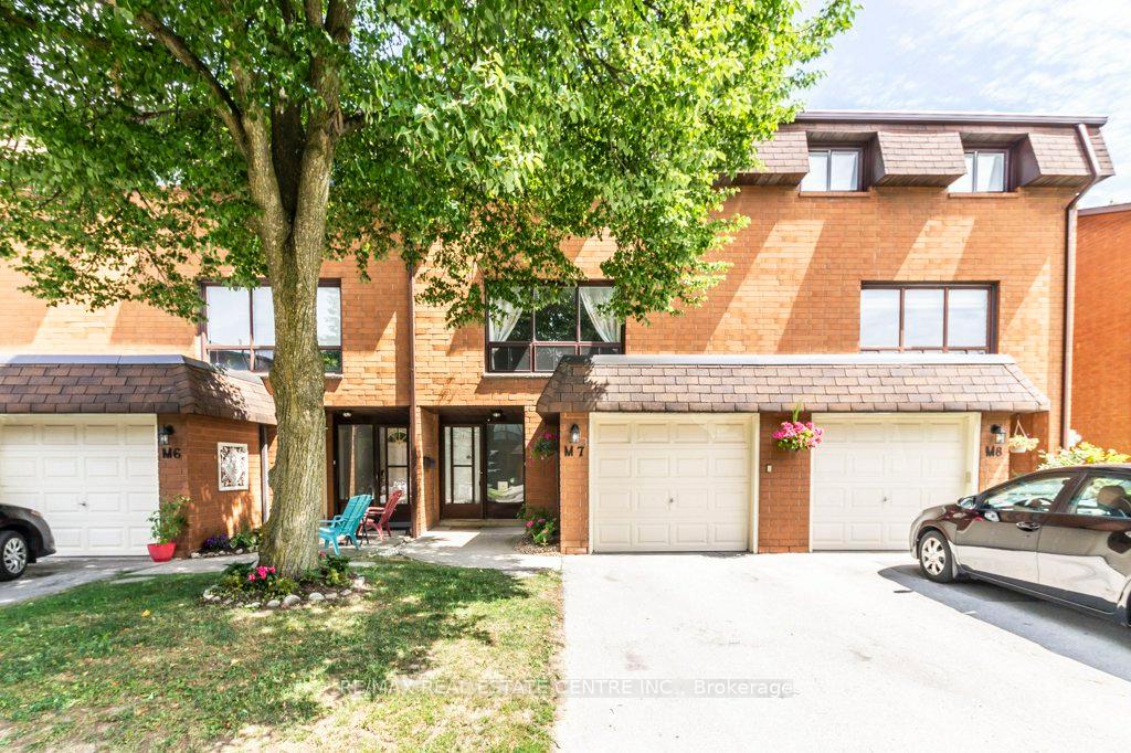 Photo 1 of Unit M7, 444 Stone Church Road W, Hamilton, Gilkson — HOMEH