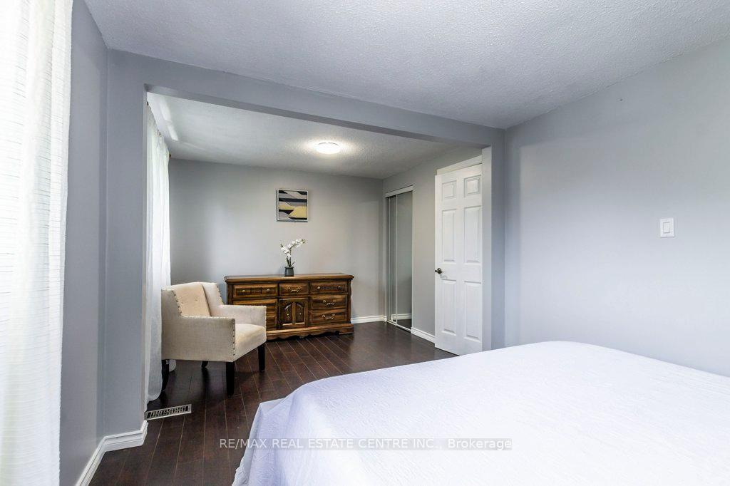 Photo 21 of Unit M7, 444 Stone Church Road W, Hamilton, Gilkson — HOMEH