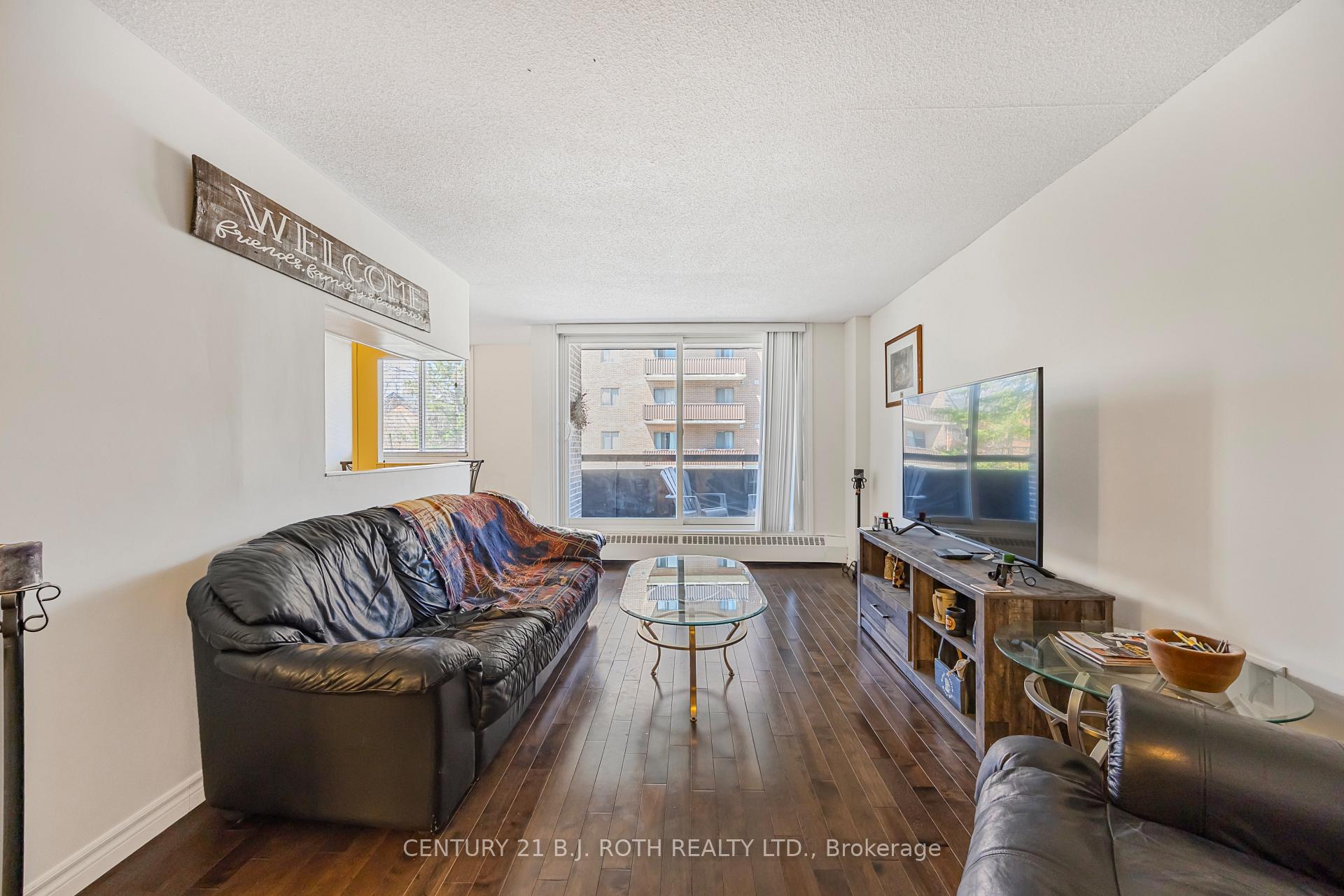 Photo 7 of Unit 32, 2 Albert Street, Barrie, North Shore — HOMEH