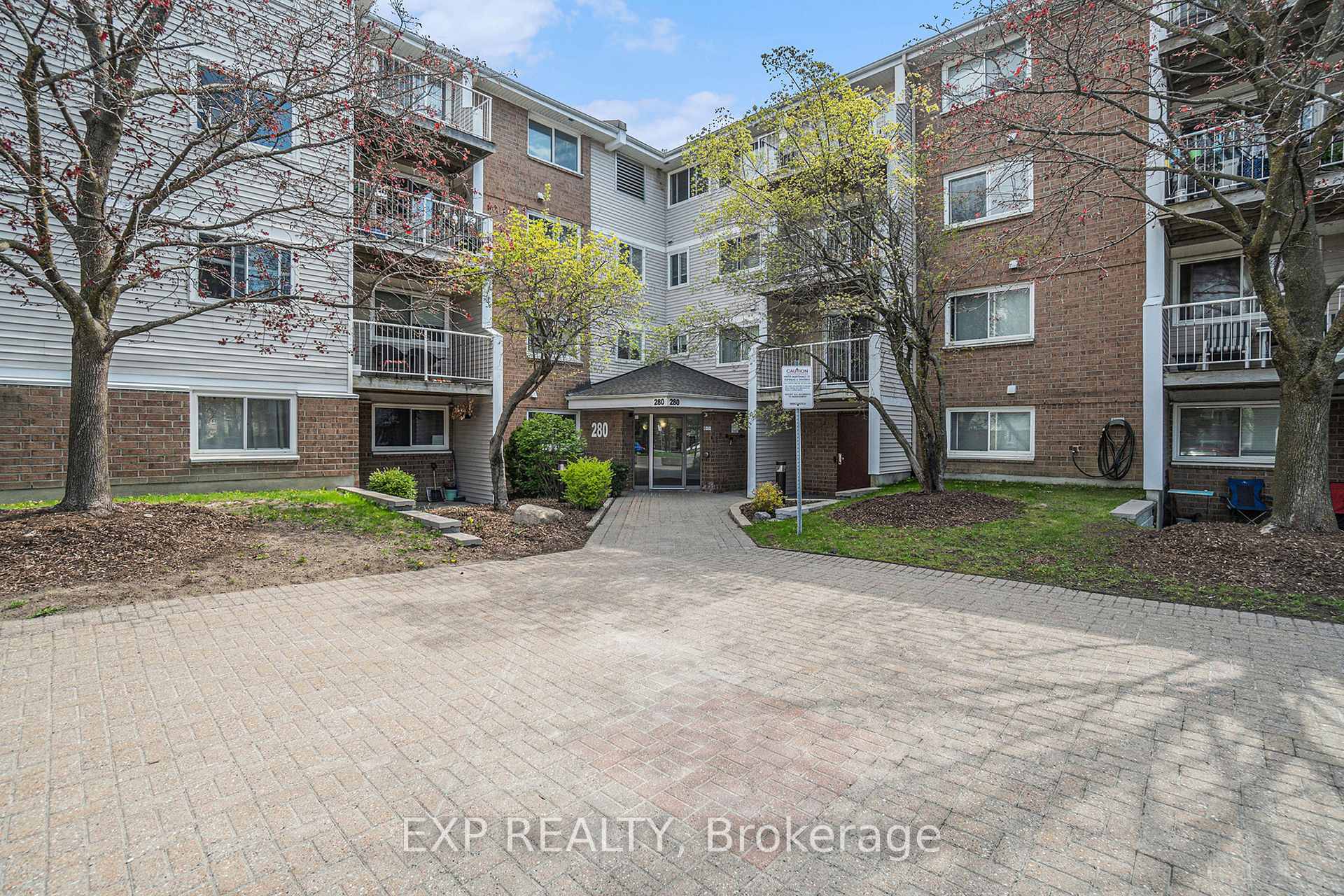 Photo 1 of Unit 210, 280 Brittany Drive, Ottawa, Viscount Alexander Park — HOMEH