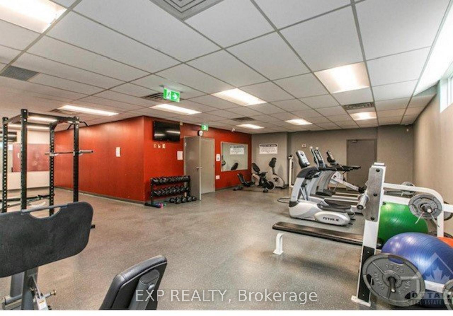 Photo 18 of Unit 210, 280 Brittany Drive, Ottawa, Viscount Alexander Park — HOMEH