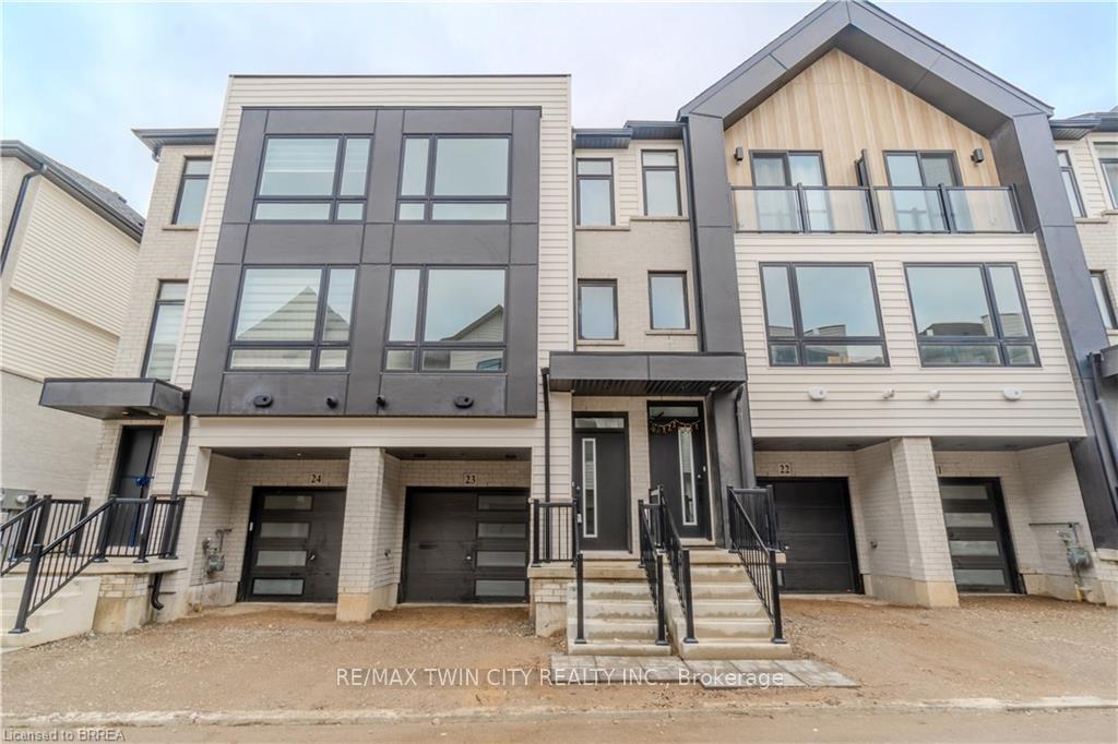 Photo 1 of Unit 23, 55 Tom Brown Drive, Brant, Paris — HOMEH