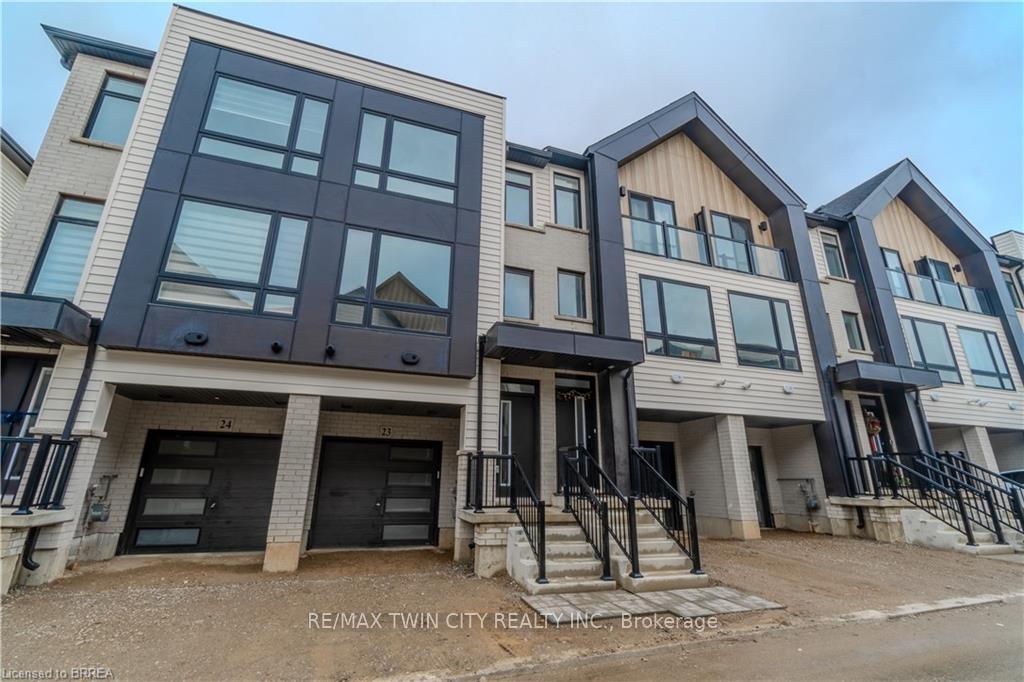 Photo 2 of Unit 23, 55 Tom Brown Drive, Brant, Paris — HOMEH