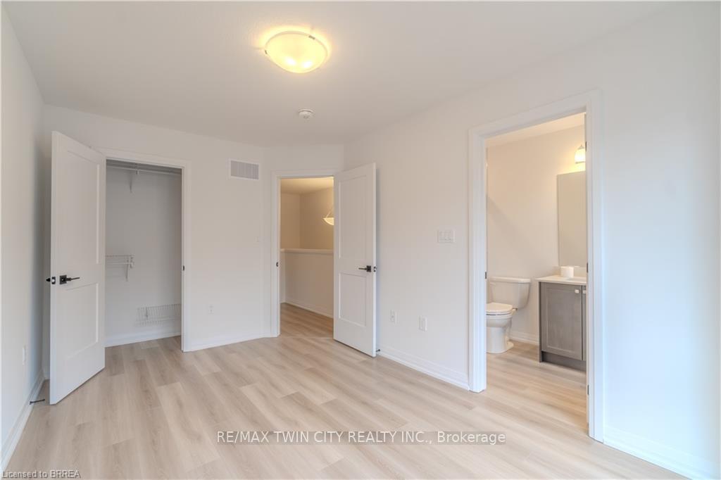 Photo 19 of Unit 23, 55 Tom Brown Drive, Brant, Paris — HOMEH