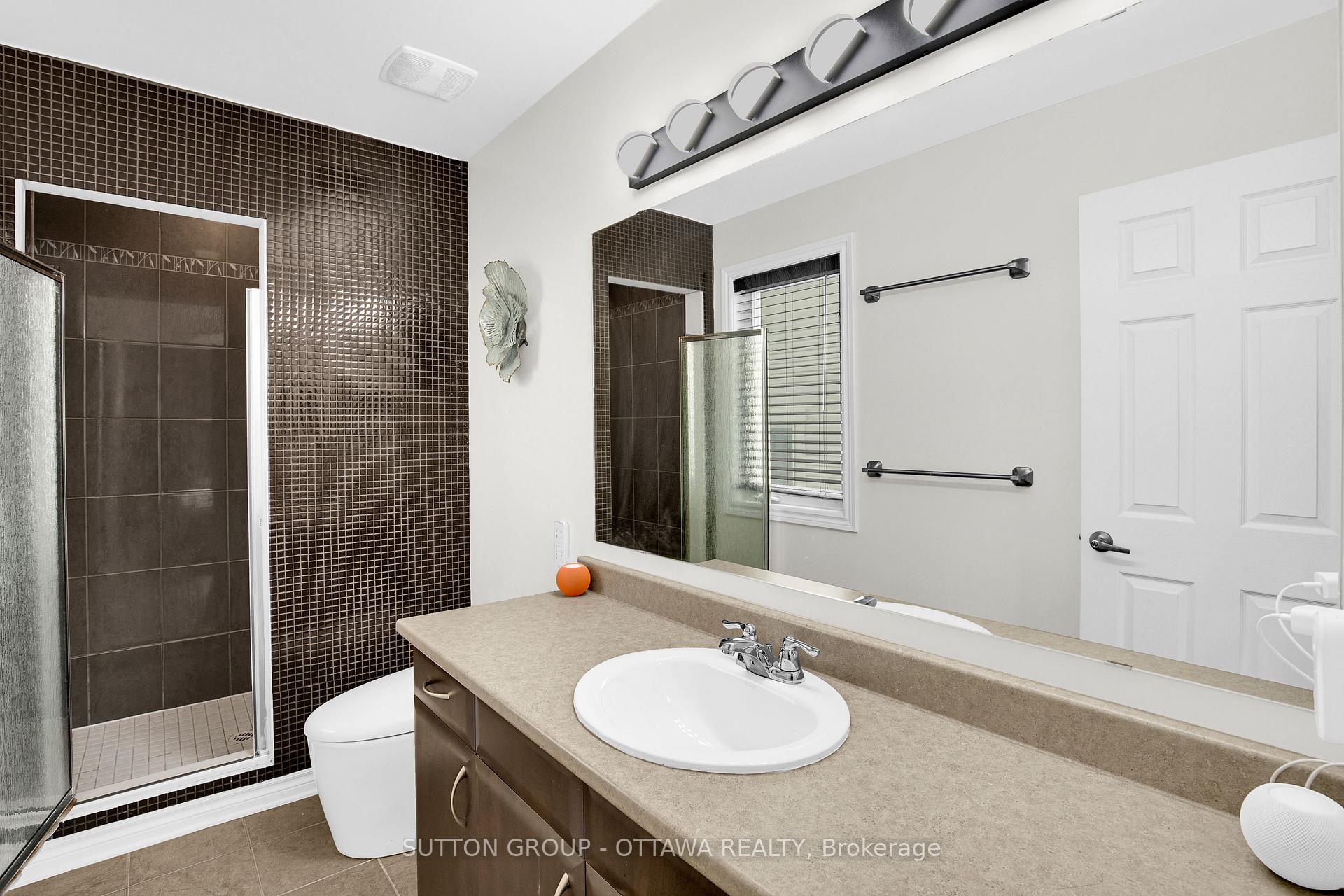 Photo 18 of 3123 Burritts Rapids Place, Ottawa, Barrhaven - Half Moon Bay — HOMEH