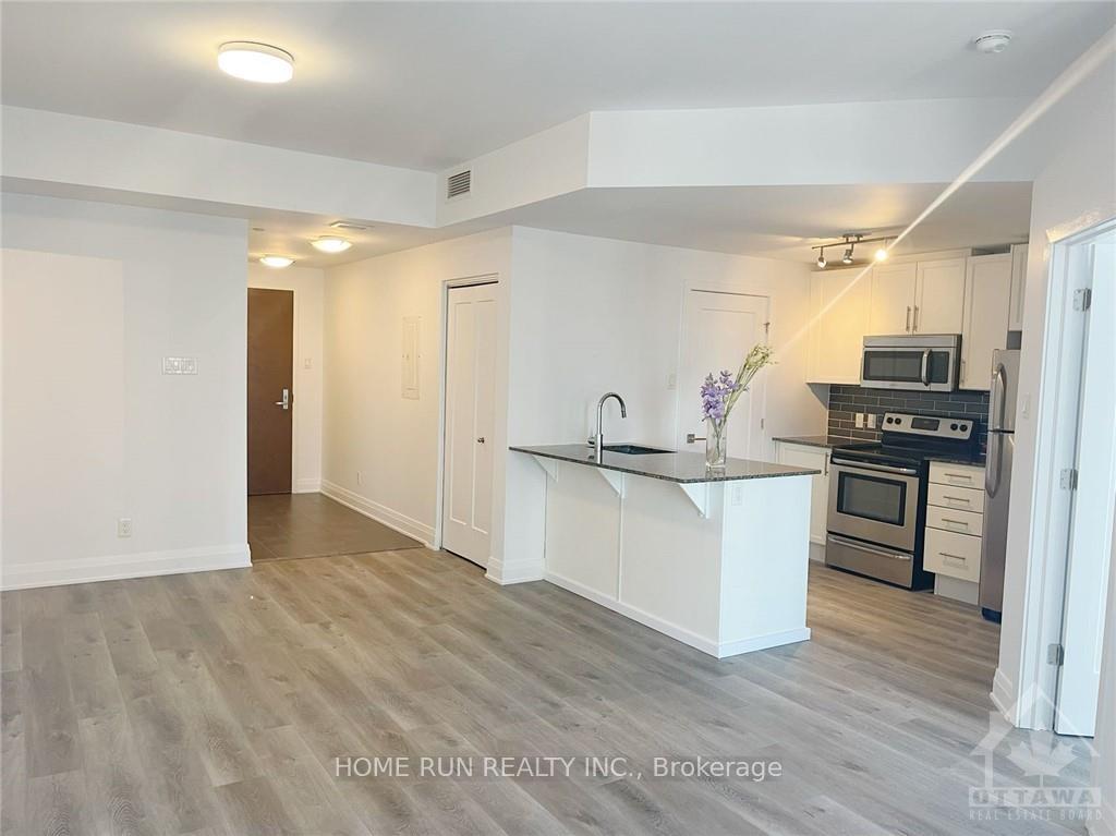 Photo 8 of Unit 708, 330 Titan, Ottawa, Borden Farm/Stewart Farm/Carleton Heights/Parkwood Hills — HOMEH